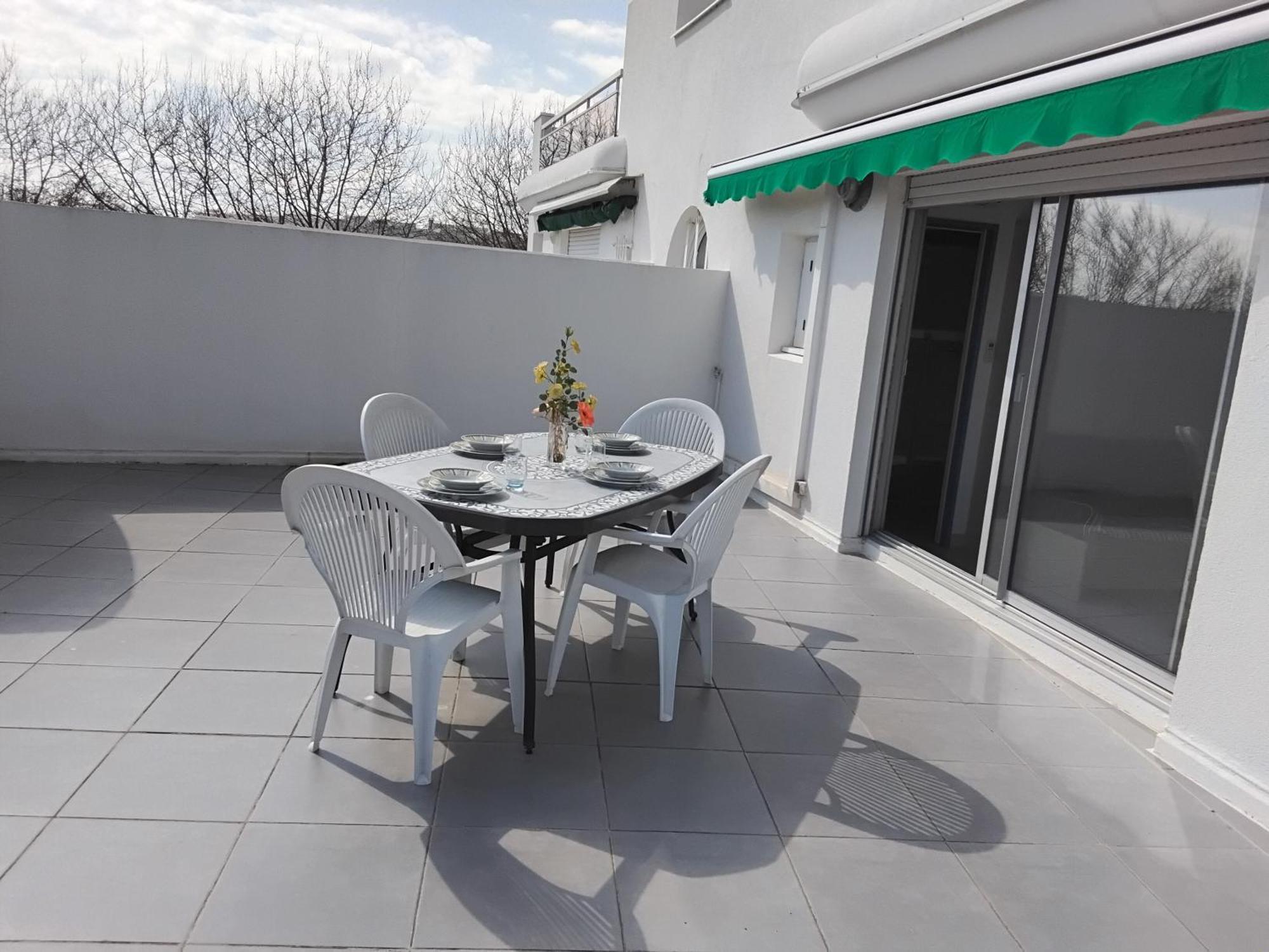 Vittoria Immobilier 10 - Reglement Sur Place -Cheques Vacances Acceptes Ла-Гранд-Мот Номер фото